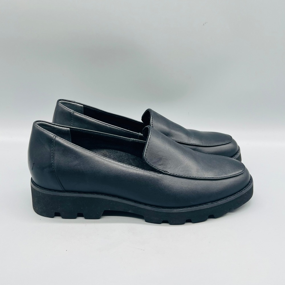 Vionic Shoes Womens 6 Black Leather Loafers Lug Sole Slip On Comfort Moccasin